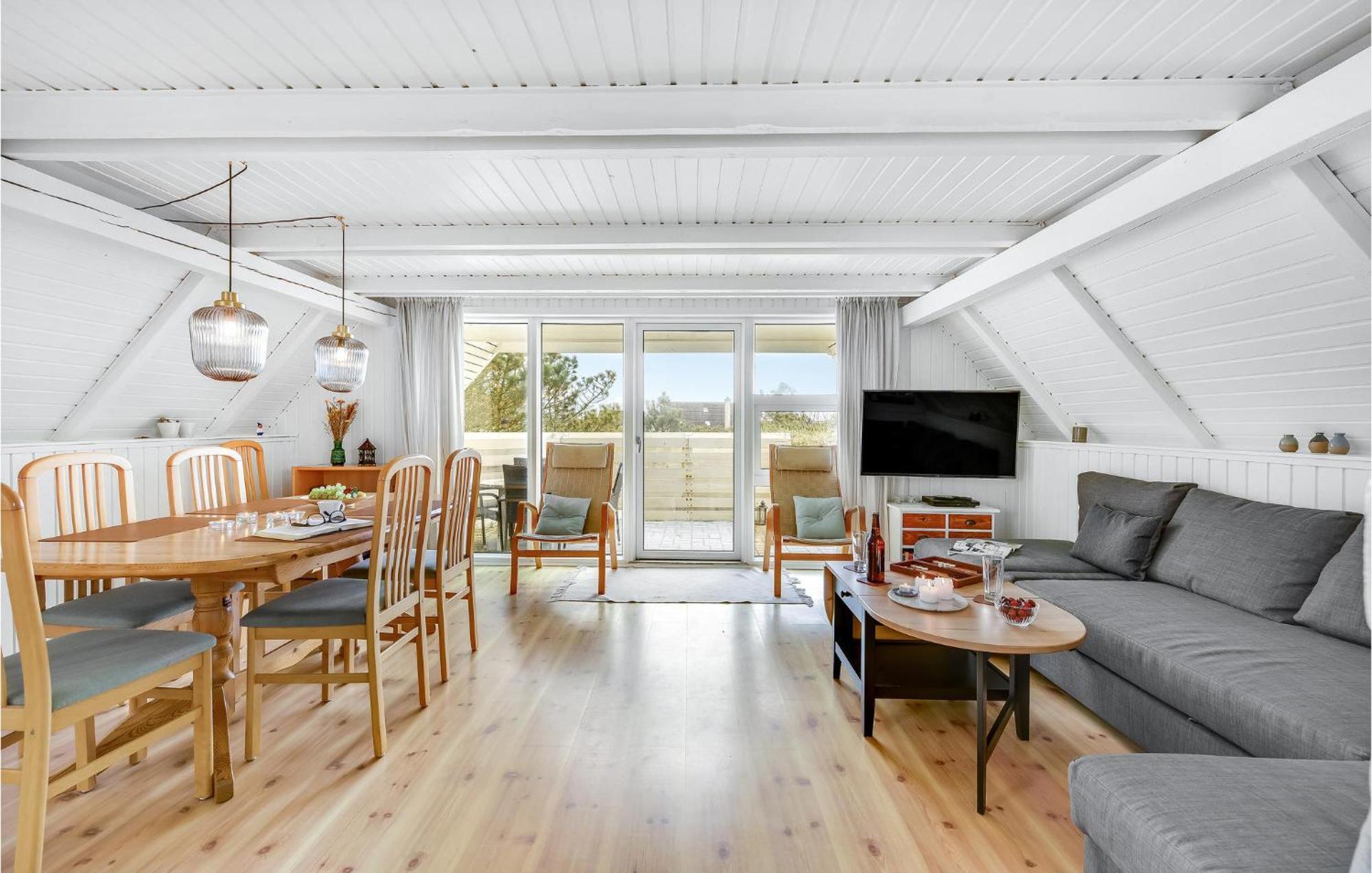 Cozy Home In Hvide Sande Bjerregard Exterior photo